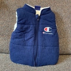 チャンピオン⭐︎ベスト⭐︎70-80サイズ