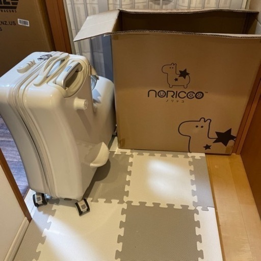 子供が乗れるキッズキャリー　ノリッコ