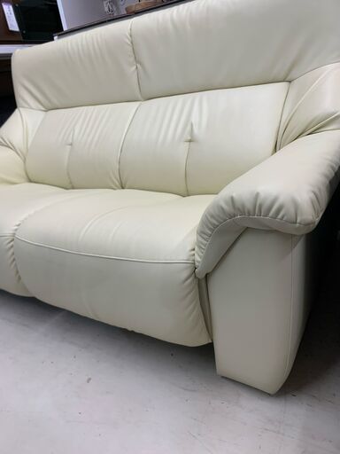 【２人掛けソファ】２人掛けソファ アイボリー　幅165 ケイラック朝霞田島店　GM932