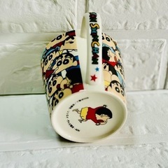 ✨新品未使用✨ クレヨンしんちゃん マグカップ 陶器の画像