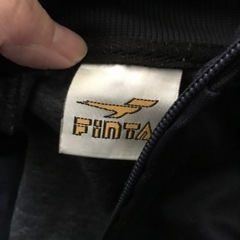 FINTA ジャージ　150の画像