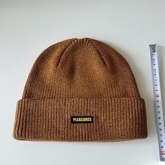 新品 Pleasures プレジャーズ ニット帽 ビーニーの画像