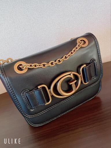【ブランド名:GUESS】ショルダーバッグ