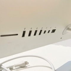 【超美品・早割】i Mac 液晶のみ Apple 21.5インチ　3月中旬までの画像