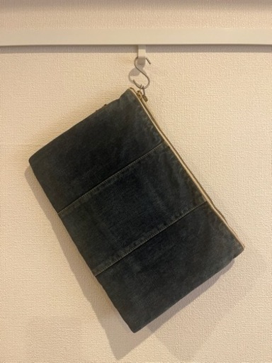 Denime ドゥニーム　デニム クラッチ バッグ　ほぼ新品