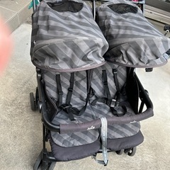 二人乗りバギーの画像