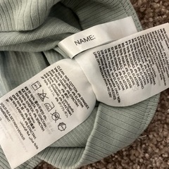 H&Mカットソーの画像