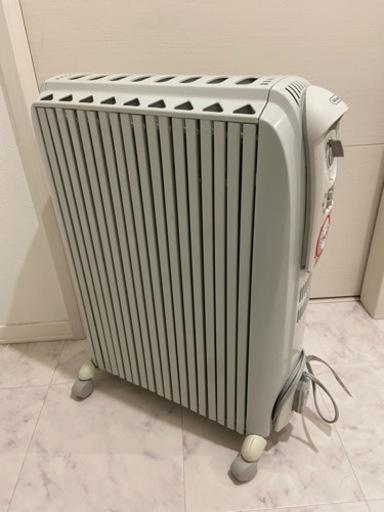 デロンギ　オイルヒーター