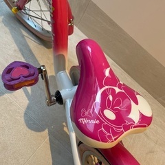 ミニーちゃん補助輪付き自転車16インチ【岐阜市および一宮あたりまで届けること可能】の画像