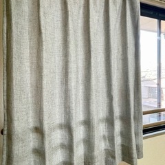 遮光カーテン　2枚　洗濯済み　グレー