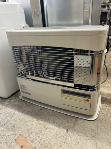 万代店　分解掃除済み　コロナ　FF石油ストーブ　木造18畳、コンクリート24畳