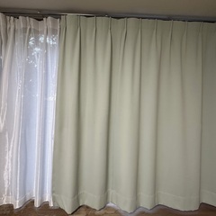 カーテンセット　片側１組