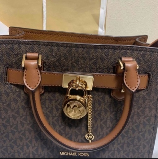 MICHAEL KORS マイケルコース