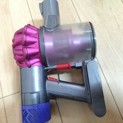 【まとめ買い決まりました】ダイソンSV07コードレスクリーナーの画像