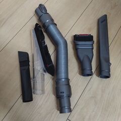 【まとめ買い決まりました】ダイソンSV07コードレスクリーナーの画像