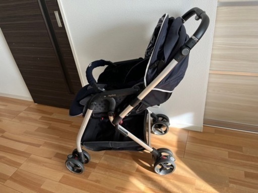 アプリカ　ベビーカー　オプティアクッション