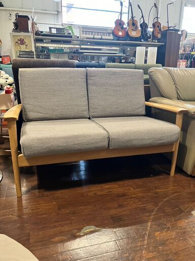 1/24値下げいたしました！参考価格116,000円 IDC大塚 コンパクトラブソファ「シネマN3」カバーリングタイプ 2Pソファ No.518 ※現金、クレジット、スマホ決済対応※