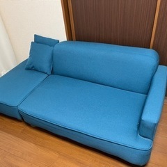 【受け渡し決定】☆値下げ☆2人がけソファ　オットマン付の画像