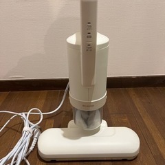 アイリスオーヤマ　布団クリーナー