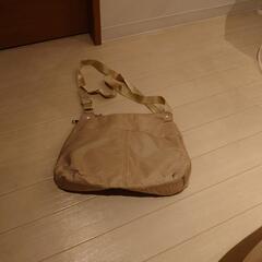 ショルダーバッグの画像