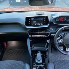 【個人出品】プジョー 2008 GTライン フュージョンオレンジの画像