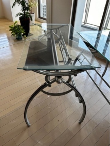 ガラステーブル2セット