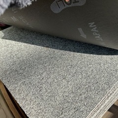 ※ お取引き中　　　東リ　タイルカーペット　の画像