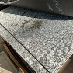 ※ お取引き中　　　東リ　タイルカーペット　の画像