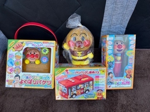 新品未使用アンパンマンおもちゃ4点セット　超喜ぶ誕生日プレゼントセット