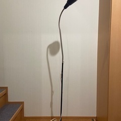 IKEA フロアランプの画像