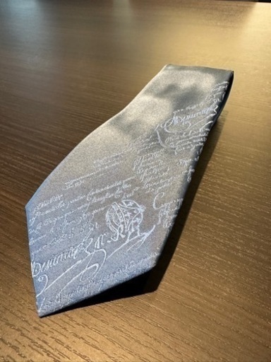 ベルルッティ　ネクタイ　ブルー