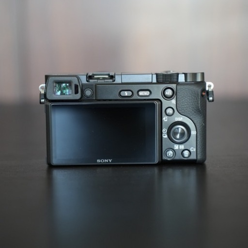 SONY α6100  ILCE-6100Lズームレンズキット