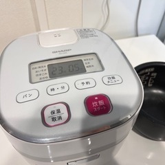 SHARP 炊飯器の画像