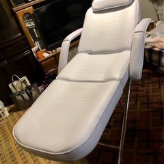 エステ施術ベッド【お値下げです！】の画像