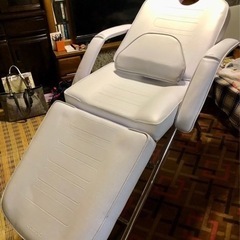 エステ施術ベッド【お値下げです！】の画像