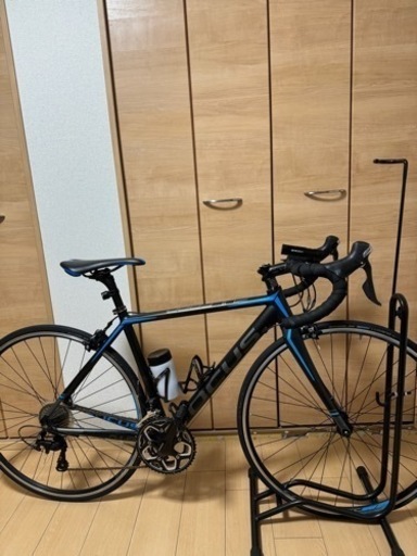 FOCUS ロードバイク 105 ローラー台 空気入れ付 値下げ交渉可