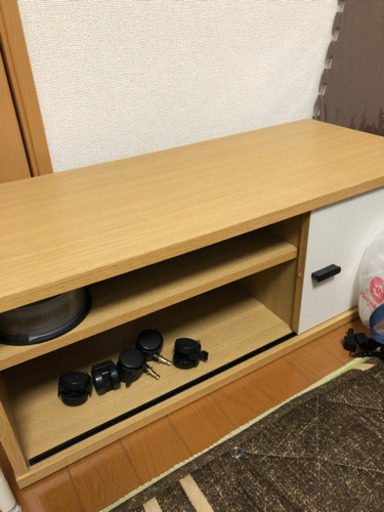 テレビ台