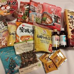 17点セット★お菓子　ラーメン　鍋つゆ　栄養ドリンク