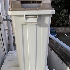 ゴミ箱