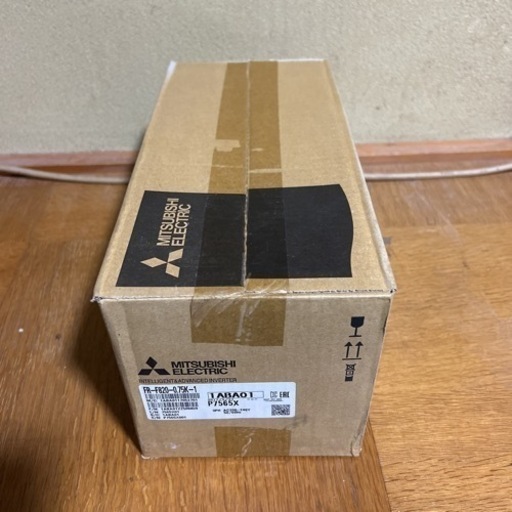 『未使用未開封』三菱インバーター　FR-F820-0.75k-1
