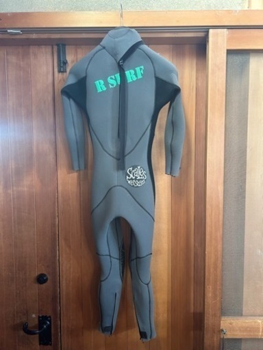 SCALESスケールズ　ウエットスーツ　キッズ