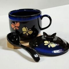 未使用:コーヒーカップセット5客 蓋と陶器のスプーン付(箱あり)の画像