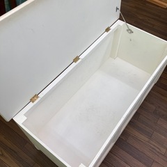 フランス製？　収納ボックス　収納　ケース　椅子　White Palice Blanket Box La Maison Chic の画像