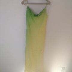 シルク　ロングドレスの画像