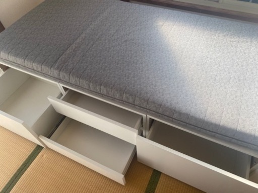 ニトリ　白　シングルベッド　マットレス付き