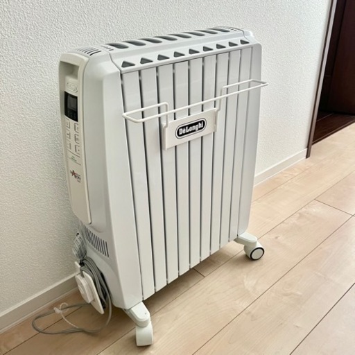 デロンギ オイルヒーター QSD0915-WH 10〜13畳用