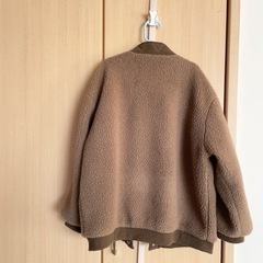 キッズアウター　サイズ130cmの画像