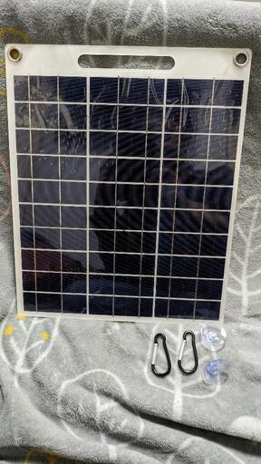 ★ソラー充電器　（未使用品）