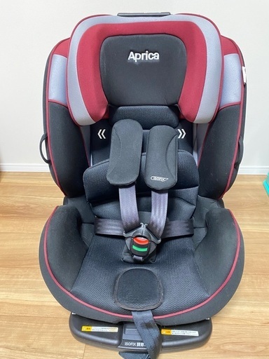 アップリカ　フォームフィット　チャイルドシート