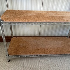 スチールラックの画像